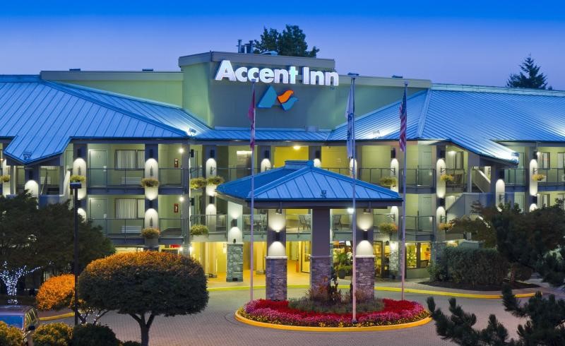 Accent Inn Front Of Building
