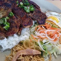 Gold Train Noodle House