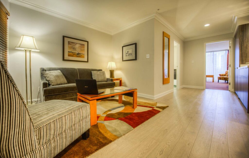 Executive Suites Hotel Metro Vancouver